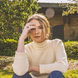 Meet your Posher, Ansley